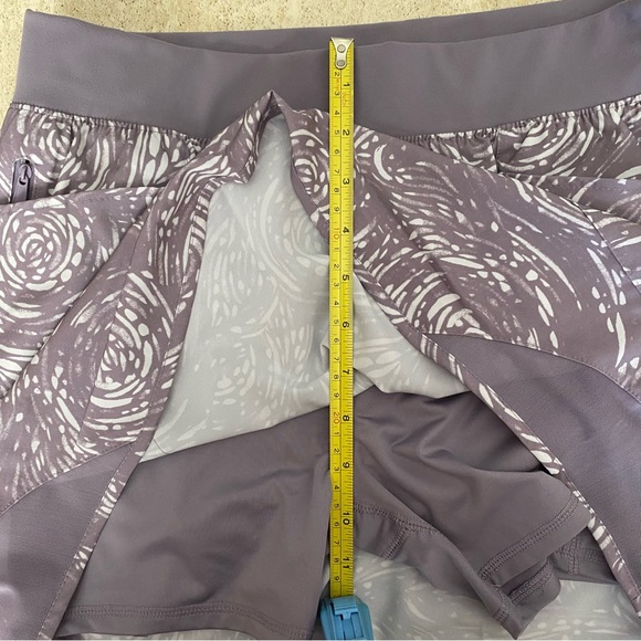 NWT Aspen Printed Mesh Hem Skort - Picture 15 of 15